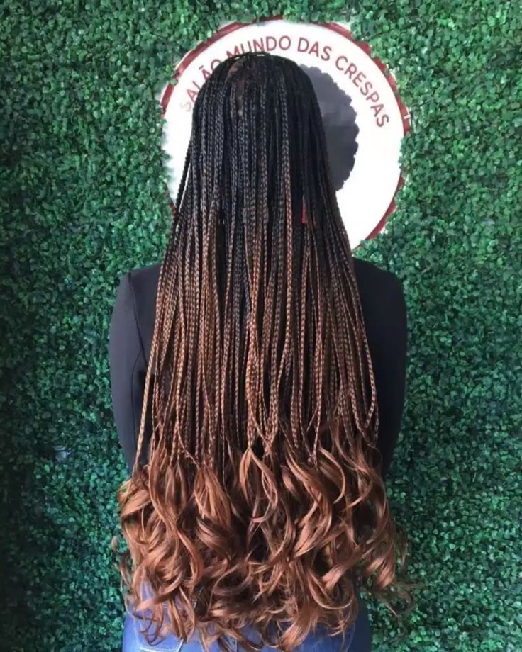 LOOSE BRAIDS WITH ATTACHMENT